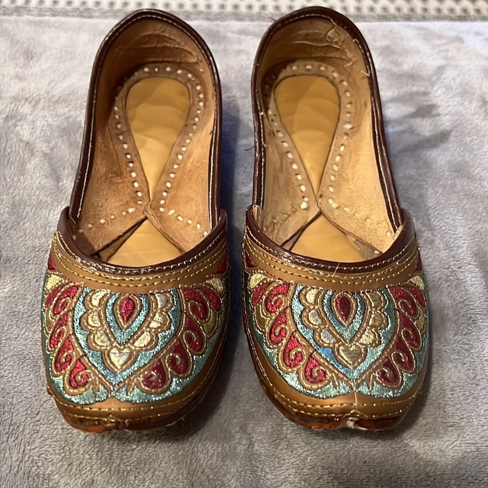 Women Leather Jutti Handmade Khusa Embroidered FlipFlop Shoes Size 8 - Picture 2 of 6
